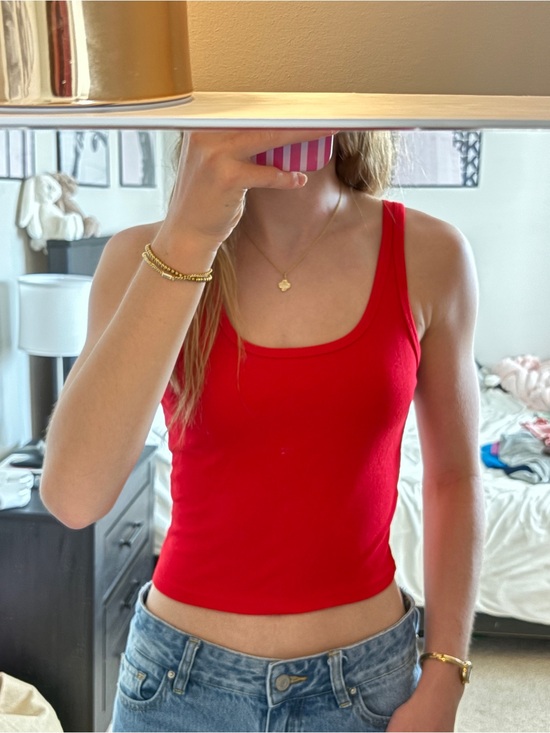 Tops - Red Cropped Tank Top